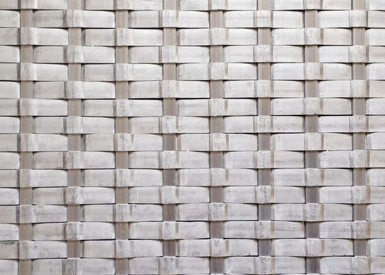 El alambre tejido plano de aluminio Mesh Panels los 3.0m para el techo ignifuga
