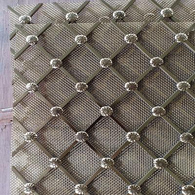 Grillas de malla de alambre decorativo de tejido Twill pulido Eco amigable