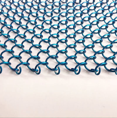 Pintura de pulverización de malla de 5 mm con persiana de rodillo de metal decorativa de partición interior