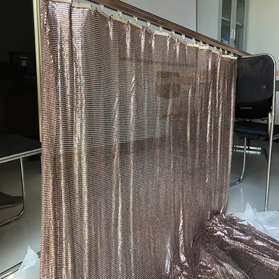 Tejido de enlace de cadena de chaqueta metálica de aleación de aluminio para cortinas Tejido de malla metálica