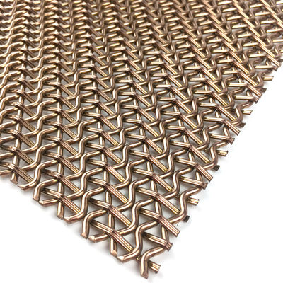 Panel de malla de acero inoxidable de grado arquitectónico para mejorar las puertas de los gabinetes en cocinas y espacios de almacenamiento contemporáneos