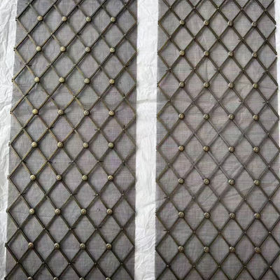 0.6m-2.4m de ancho Rejillas decorativas de malla de alambre para la puerta del gabinete