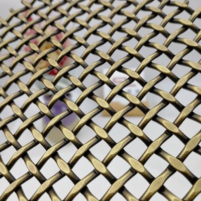Actualizar los interiores 18 mm de trama de trama de lujo de latón Rejas decorativas SGS certificado