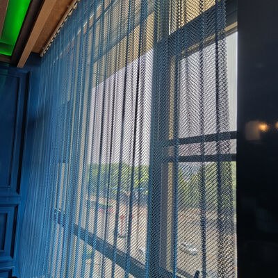Customized Width Architectural Wire Mesh Featuring for Facades Partitions and Interior Design (Mesh de alambre arquitectónico de ancho personalizado que incluye las fachadas, las particiones y el diseño de interiores)