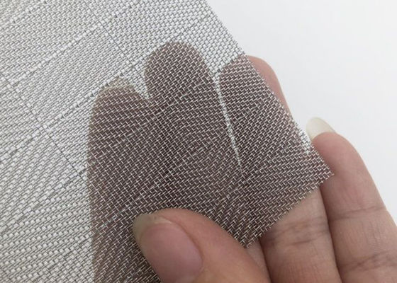 los centros comerciales de los 8ft atan con alambre a Mesh Glass Laminated Free Oil 0.6m m densamente