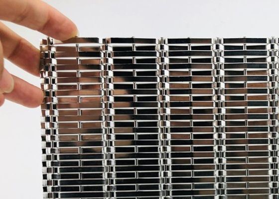 Anchura de acero inoxidable arquitectónica del diámetro los 2.5m de Mesh Fabric Enclosures 2.2m m
