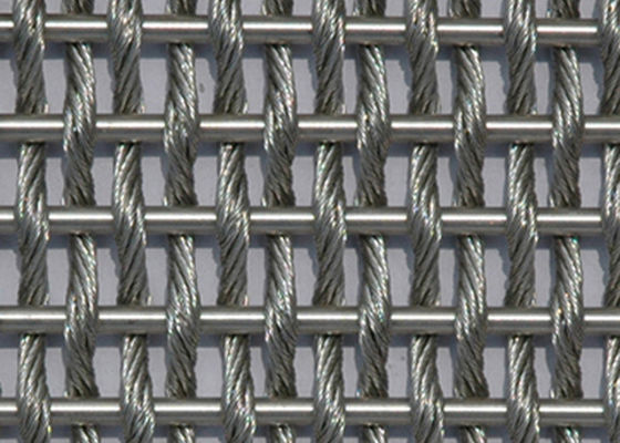 Anchura de la fachada el 16ft de Mesh Fabric Crimped Metal Screen del metal flexible SS304