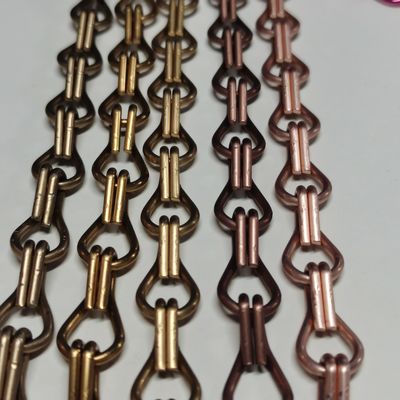 15.7 mm x 8.85 mm Tamaño Cortinas metálicas con patrón personalizado de aluminio